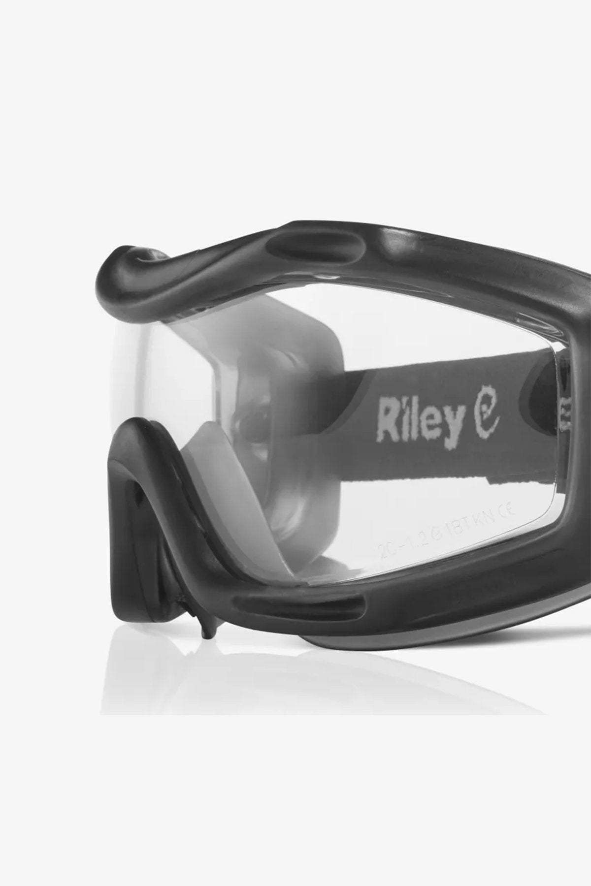 Arezzo Tecton 400 Kaplama Şeffaf Koruyucu Gözlük Arezzo Tecton 400 Kaplama Şeffaf Koruyucu Gözlük